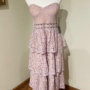 Lulu's Strapless Lace Dress in Lavender